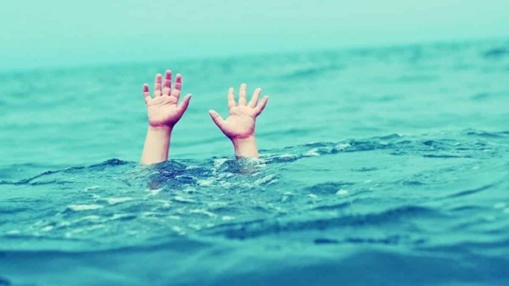 Menina de 3 anos é encontrada morta dentro de piscina em SC