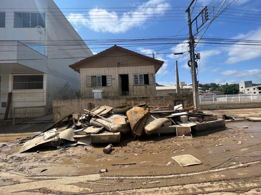 Trombudo Central tem aumento nos casos de furto após a cidade ser destruída por enchente