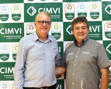 Valcir Ferrari e Hartwig Persuhn são reeleitos presidente e vice do CIMVI para 2024