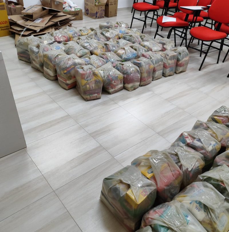 Corpo de Bombeiros Militar de Indaial coleta mais de 1 tonelada de alimentos para ação beneficente