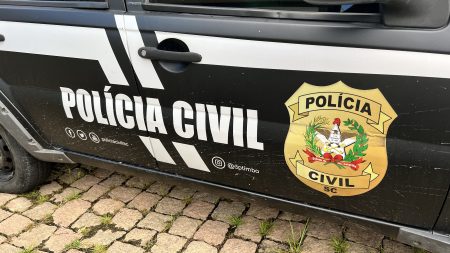 Polícia Civil cumpre mandado contra suspeita por extorsão de R$ 10 mil em Gaspar