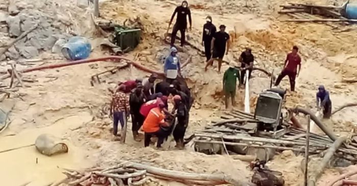 Desabamento em mina de ouro venezuelana deixa 10 mortos e 3 brasileiros feridos