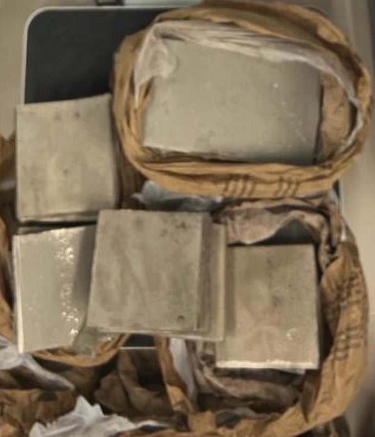 Polícia Civil prende funcionário de metalúrgica por furto de níquel molibdênio avaliado em R$ 15 mil, em Blumenau