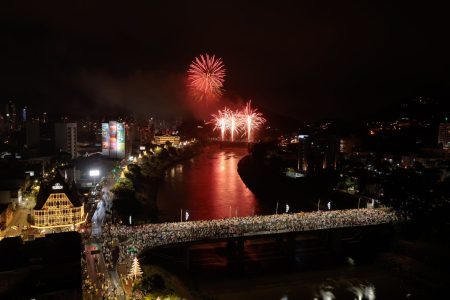 62 mil pessoas celebraram o Réveillon em Blumenau