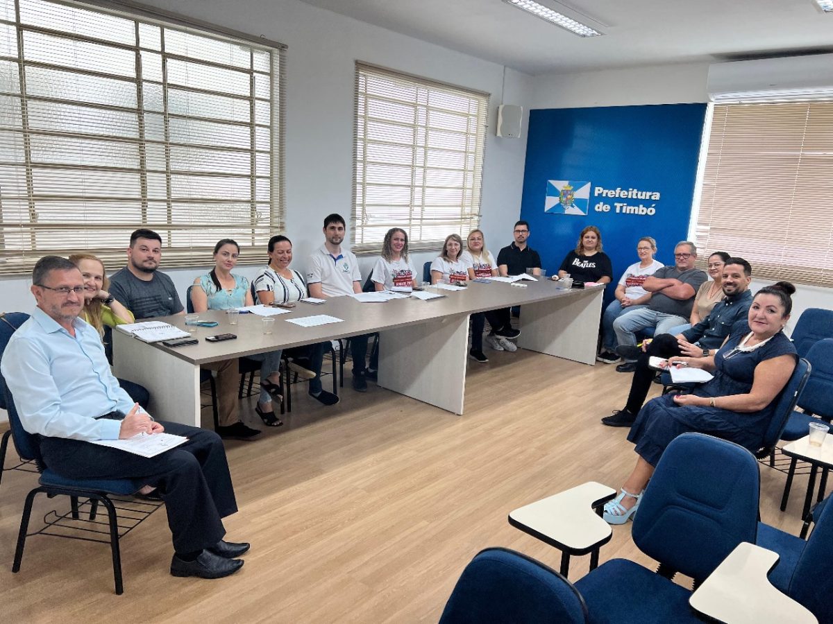 Conquistas sindicais: resultados da Campanha Salarial 2024 para servidores públicos municipais em Timbó e região
