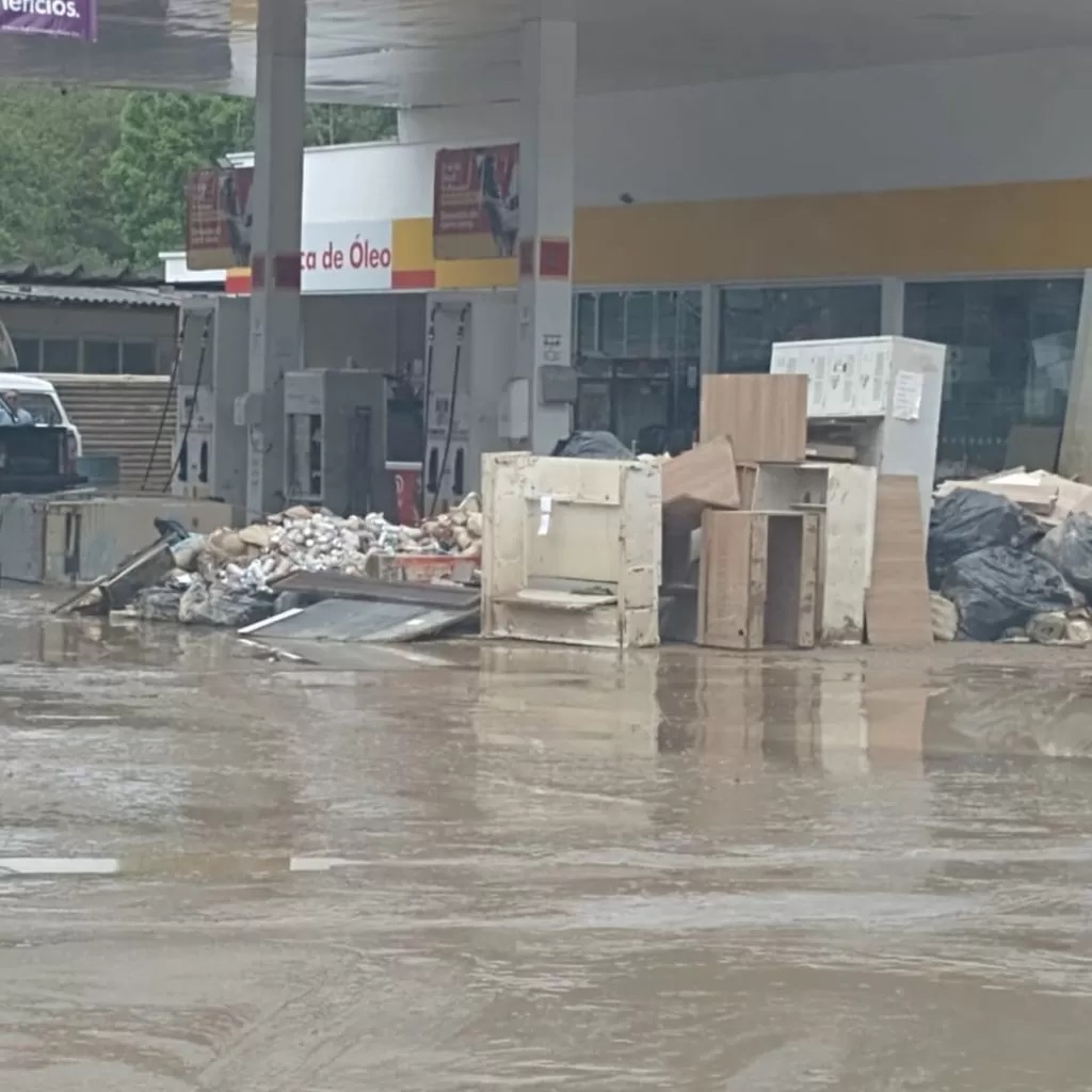 Governo de SC veta verba de R$ 58,6 milhões para combate a enchentes no Vale do Itajaí em 2024