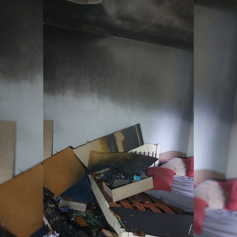 Incêndio em residência de Blumenau mobiliza bombeiros durante a tarde