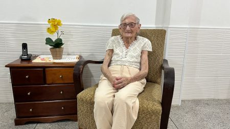 “Nem vi o tempo passar”, diz Regina, moradora de Timbó que completou 103 anos