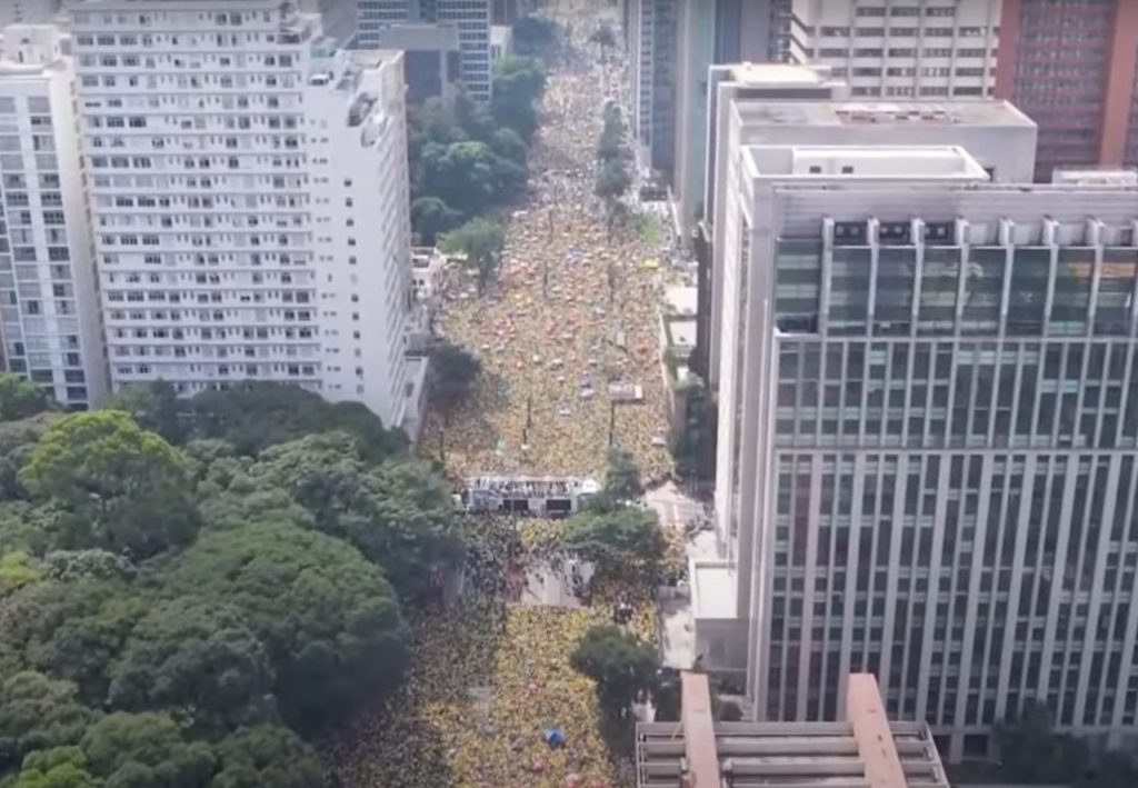Ato na Avenida Paulista convocado por Jair Bolsonaro, reúne cerca de 750 mil pessoas 