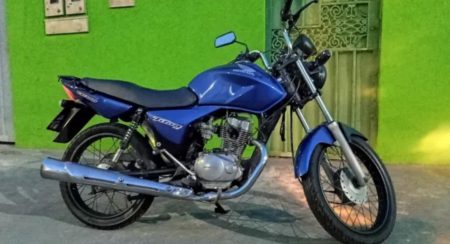 Motocicleta Honda/CG 150 Titan KS é furtada no bairro Garcia em Blumenau