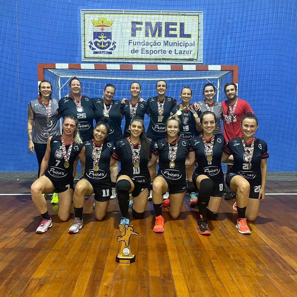 T-Rex Handball, de Timbó, é bicampeã do Iternacional SummerCup