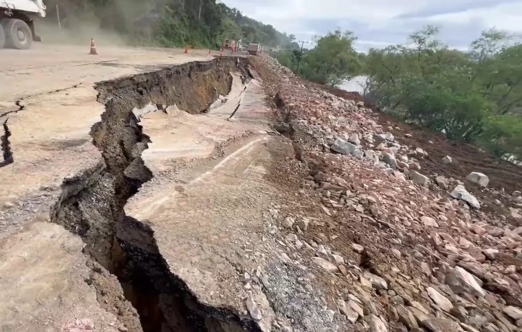 Outro deslizamento afeta trecho da BR-470 em Rio do Sul