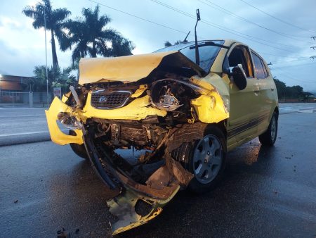 Condutor de 35 anos morre após colidir violentamente contra caminhão em Jaraguá do Sul