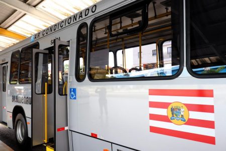 Ajustes em cerca de 8 linhas de ônibus de Blumenau visam melhor atendimento aos cidadãos