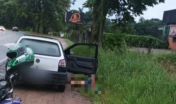 Homem é encontrado esfaqueado em Timbó; polícia busca autor
