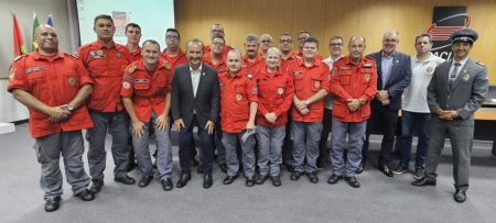 Bombeiros Voluntários de SC garantem repasse de R$ 8 milhões do governo para 2024