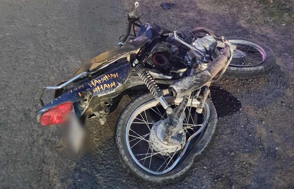 Colisão entre 2 veículos mata motociclista na BR-470, em Apiúna 