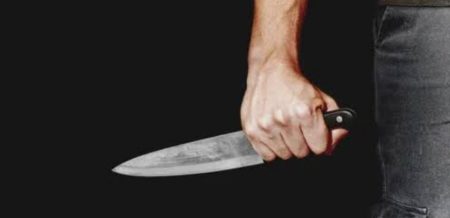 Homem é vítima de tentativa de homicídio em Ituporanga após ataque com faca em bar