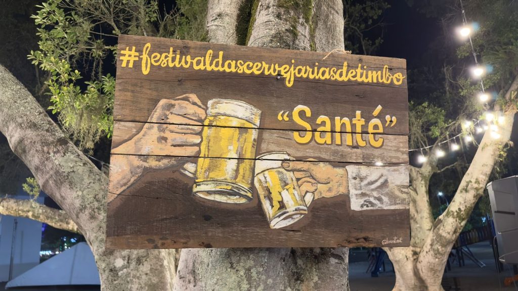 Festival das Cervejarias de Timbó vai ter copo maior e parte da renda revertida para o combate ao câncer