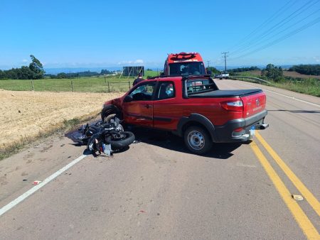 Em Ituporanga, motociclista de 47 anos morre após colisão transversal 