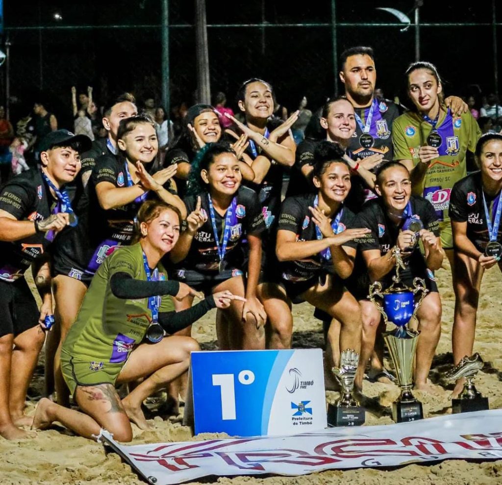 Só Resenha conquista título invicto no Campeonato Municipal de Futebol de Areia de Timbó