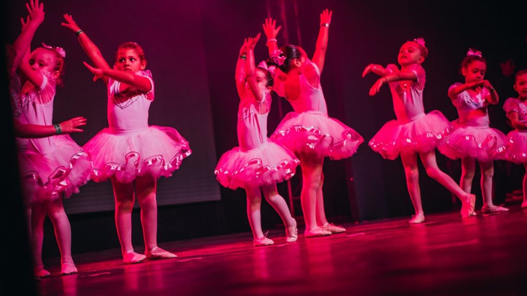 Festival de Dança de Timbó traz arte e movimento ao Parque Henry Paul de 17 a 19 de maio