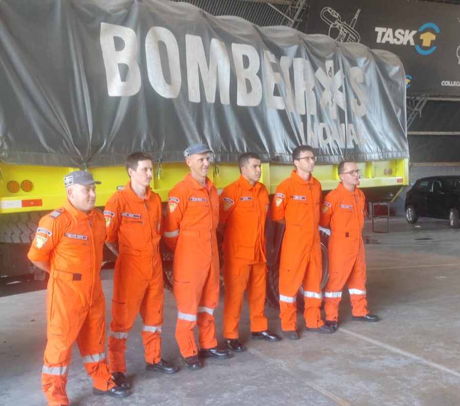 Equipes de Bombeiros Voluntários de Indaial e Pomerode vão para o RS