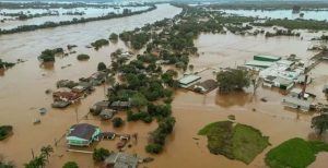 Chuvas no RS prenunciam maior desastre da história, afirma governador