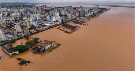 Rio Grande do Sul amanhece com 56 mortes confirmadas e 68 pessoas desaparecidas