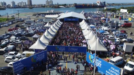 Mais de 10 toneladas de pescados da Festa do Peixe de Itajaí serão destinadas às vítimas das enchentes no RS