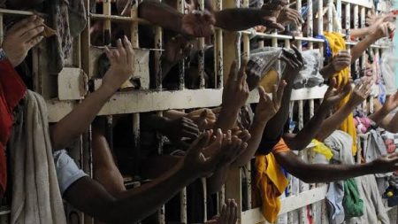 Após ficar superlotado, cerca de 230 presos do Complexo Penitenciário do Vale do Itajaí serão soltos antes do tempo