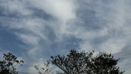 Frente fria traz risco de temporais e granizo em Santa Catarina