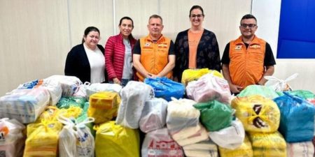 Em SC, espetáculo arrecada 300 quilos de doações para vítimas de enchente no RS