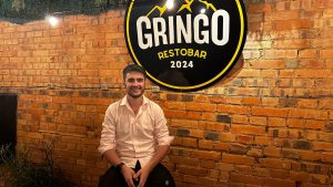 Timbó ganha 1º restobar, criado por Gringo, um argentino de 25 anos