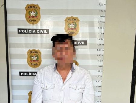 Homem foragido por furto e associação ao tráfico é preso pela Civil em Blumenau
