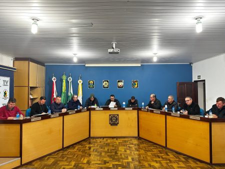 Câmara de Apiúna realiza Sessão Ordinária com foco em pavimentação de rua