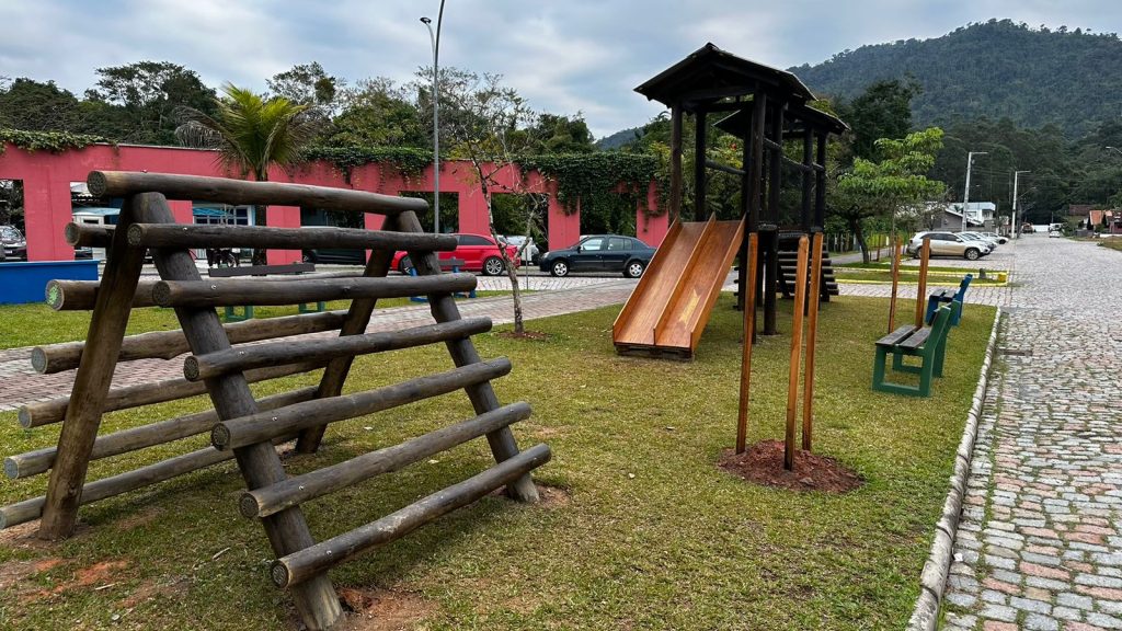 Bairro Padre Martinho, em Timbó, ganha Praça Alfred Otto Rudolph