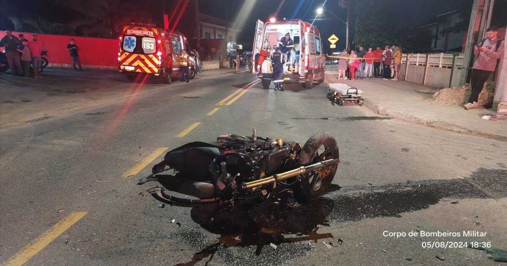 Vítima sofre parada cardíaca seguida de óbito após grave colisão em Blumenau