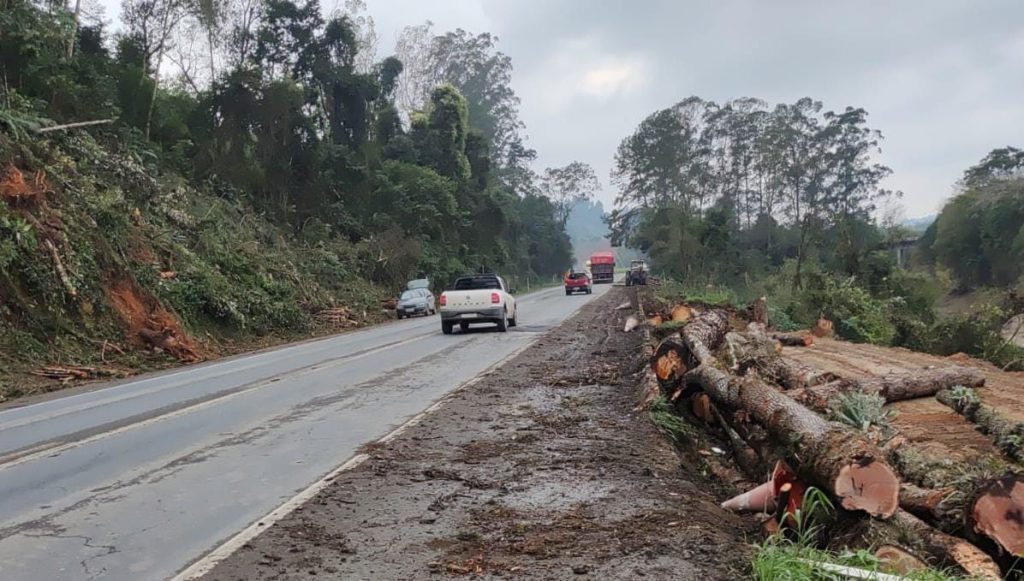 DNIT inicia obra de elevação da pista da BR-470 em Agronômica