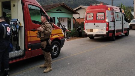 Grave colisão entre motocicletas deixa dois feridos em Botuverá