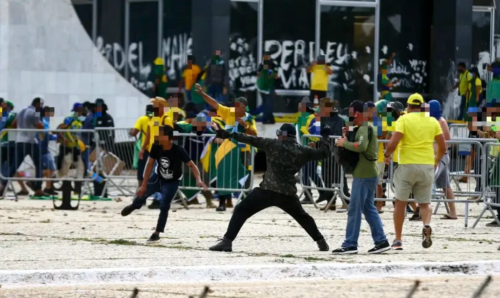 AGU busca R$ 56 milhões em indenizações por danos causados nos atos de 8 de janeiro