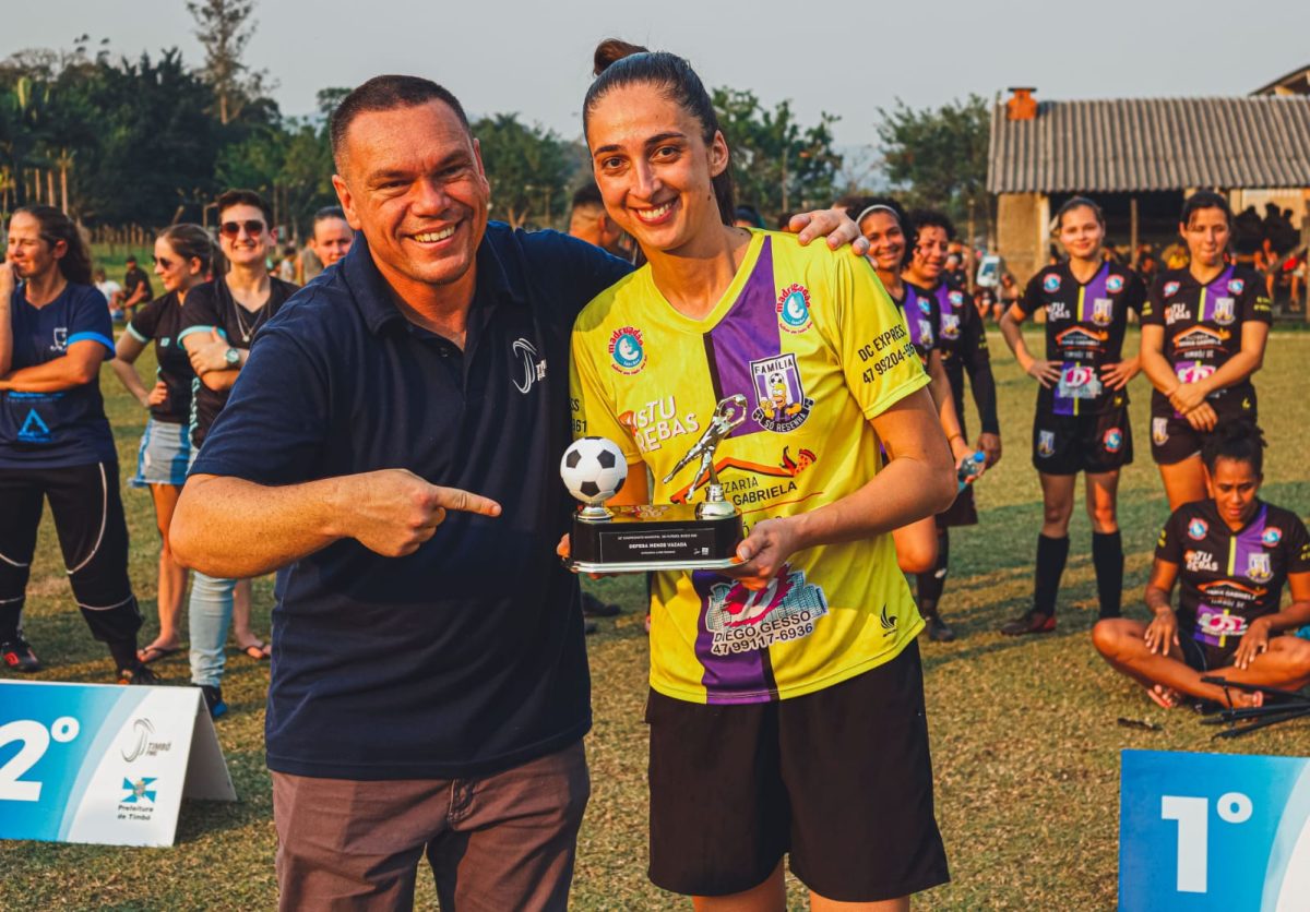 Patrocinado pelo Misturebas, Só Resenha vence o Campeonato de Futebol Suíço de Timbó