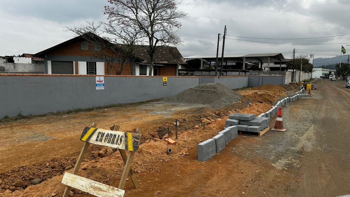 Um ano e meio depois, veja como estão as obras no bairro Industrial, em Timbó