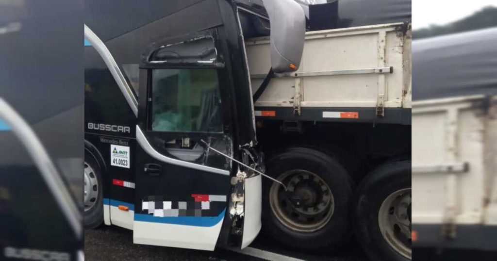 Em Joinville, colisão entre ônibus e caminhão na BR-101 deixa um morto e 13 feridos