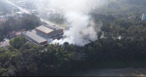 Incêndio atinge loja de fábrica da Beagle em Blumenau