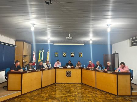 Câmara de Apiúna discute pavimentação na Vargem Grande em sessão ordinária