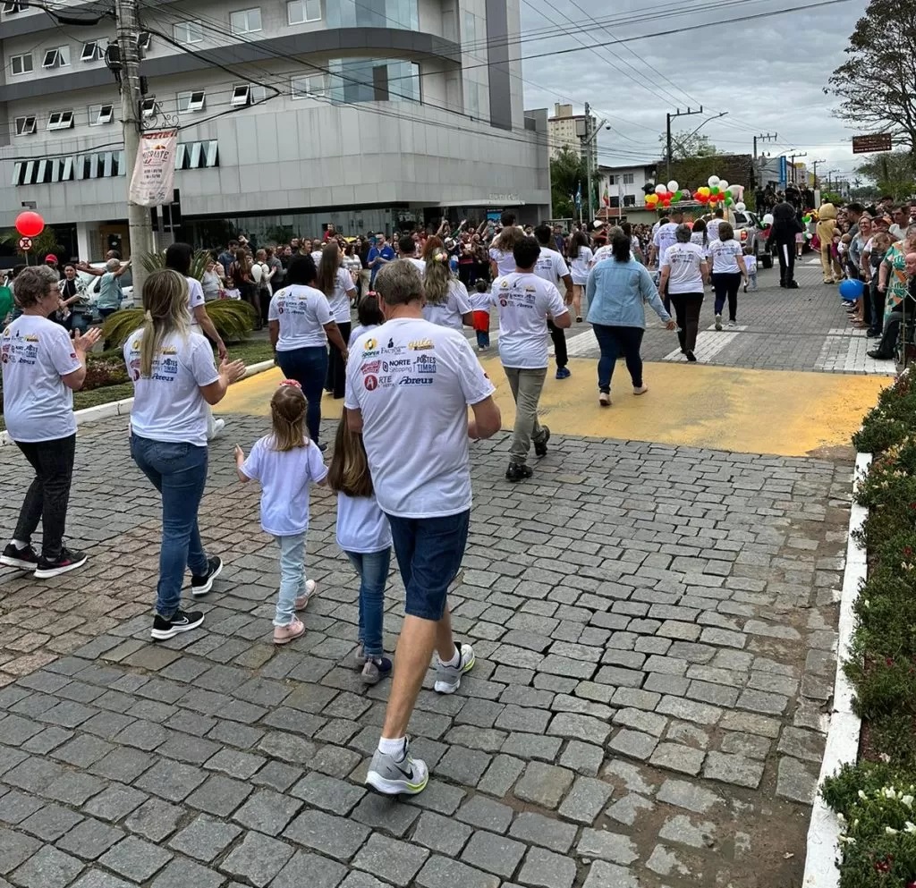 Últimos dias para inscrições no Desfile Alegórico da Festa do Imigrante, em Timbó