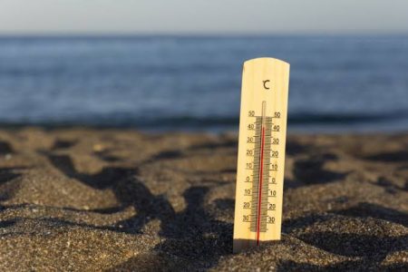 Santa Catarina se prepara para onda de calor intensa com temperaturas de até 40°C