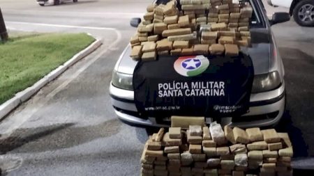 Casal é preso com 150 kg de maconha em SC após tentativa de fuga