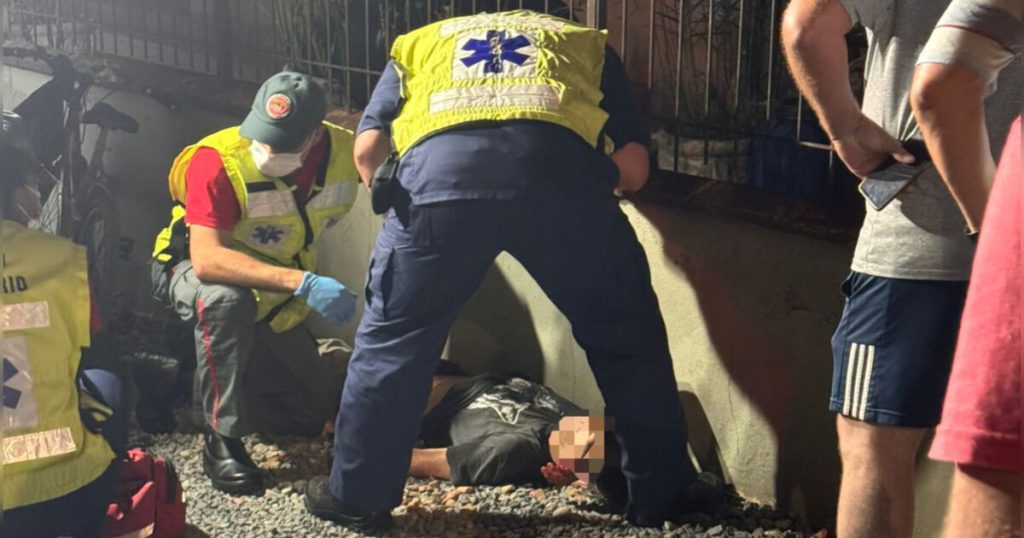 Homem é ferido com facada em Timbó durante discussão em frente a bar